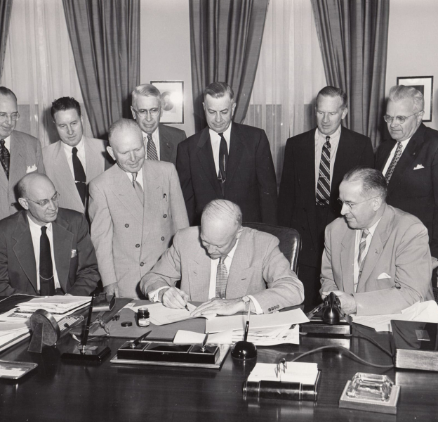 December-4,-1953---Signing-Farm-Credit-Act